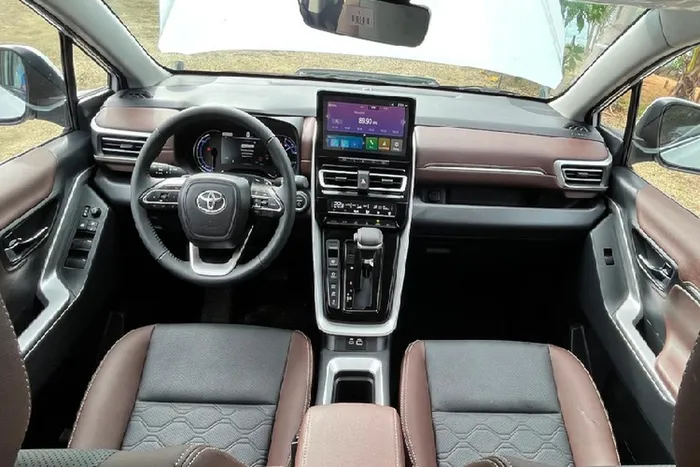 Nội thất của Toyota Innova Zenix 2023