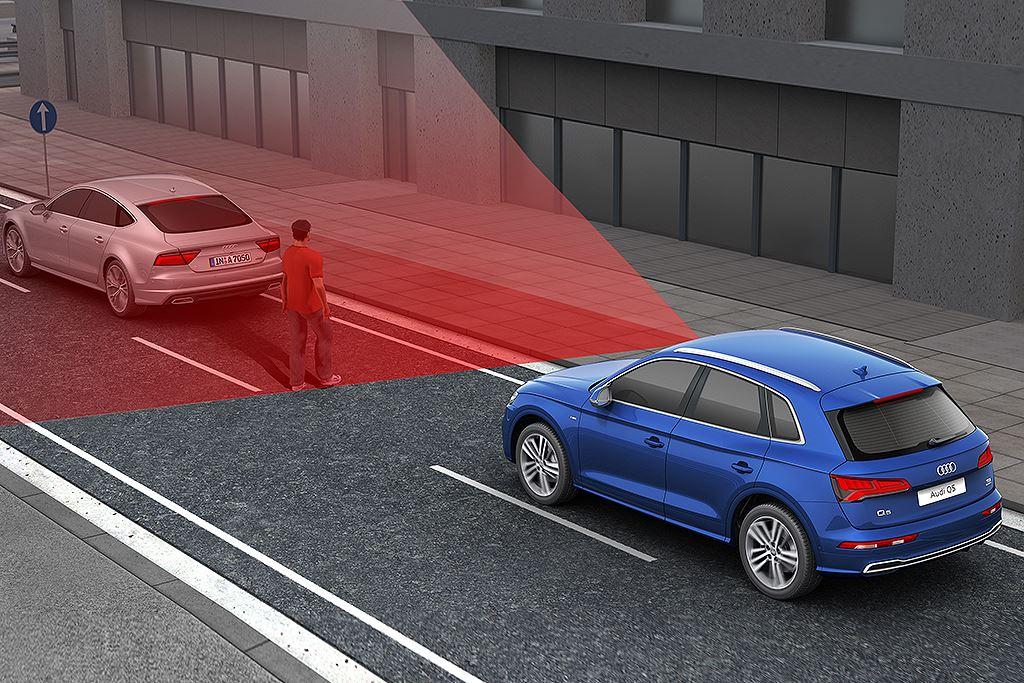 Tự động phanh gấp