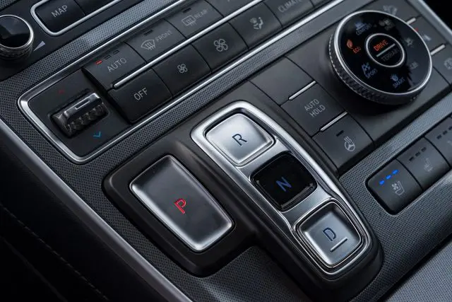 Bộ điều khiển