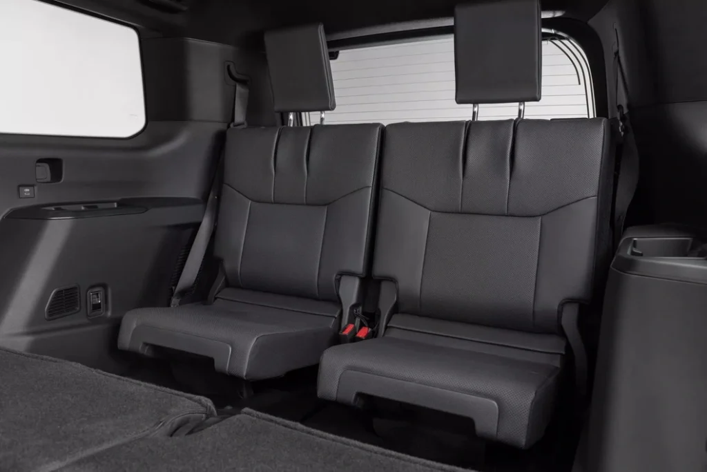 có 2 ghế trung tâm