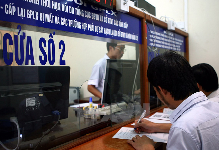 Thủ tục làm lại giấy phép lái xe khi bị mất