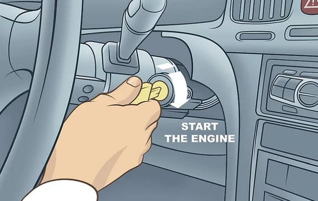 Khởi động và mở vô lăng xe kiểm tra