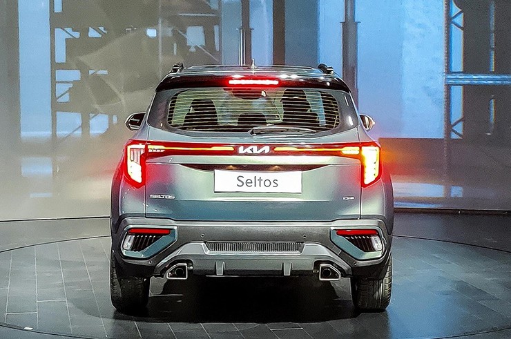 cụm đèn LED phía sau xe