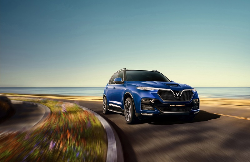 Cách đánh lái khi vào cua