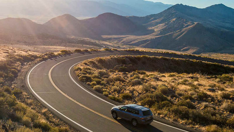 Thời điểm đánh lái khi vào cua