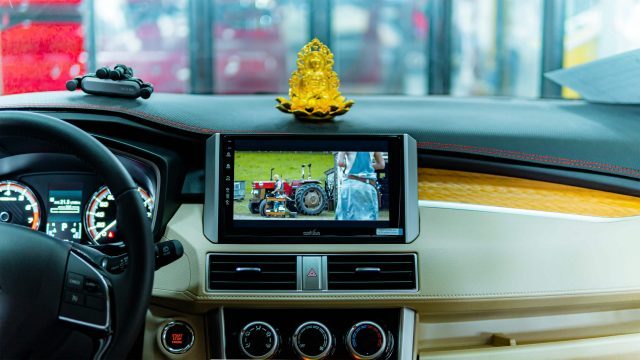 Màn hình Kovar cho xe Xpander