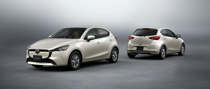 Phiên bản Mazda2 2024