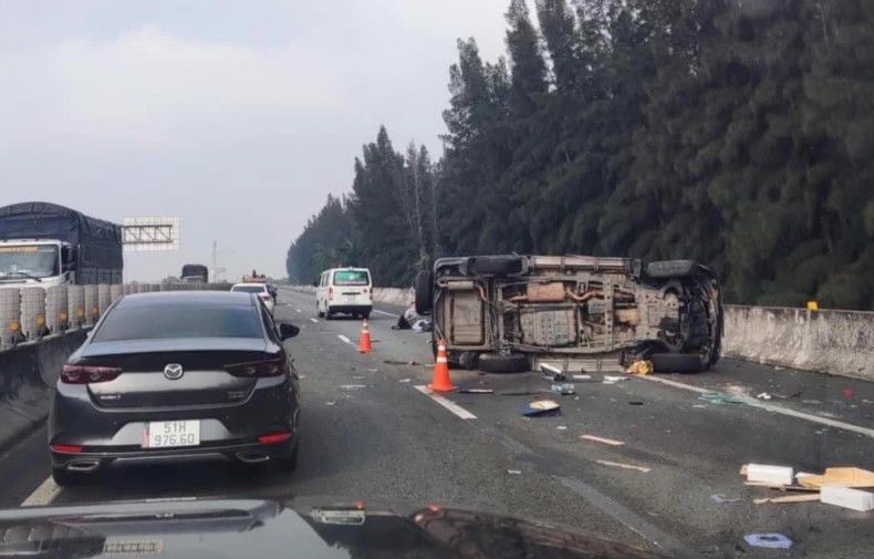 Tránh đạp phanh gấp