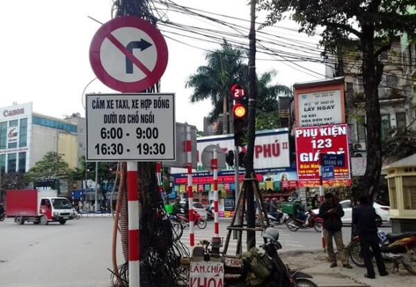 Biển báo cấm theo khung giờ
