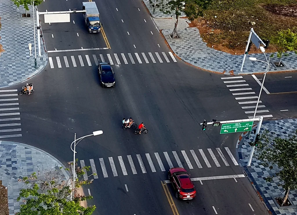 Thứ tự ưu tiên khi tham gia giao thông