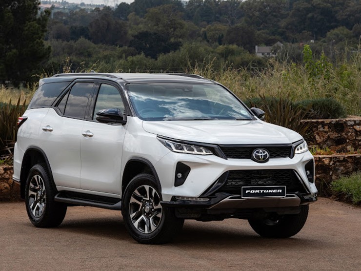 Mẫu SUV 7 chỗ D-Class