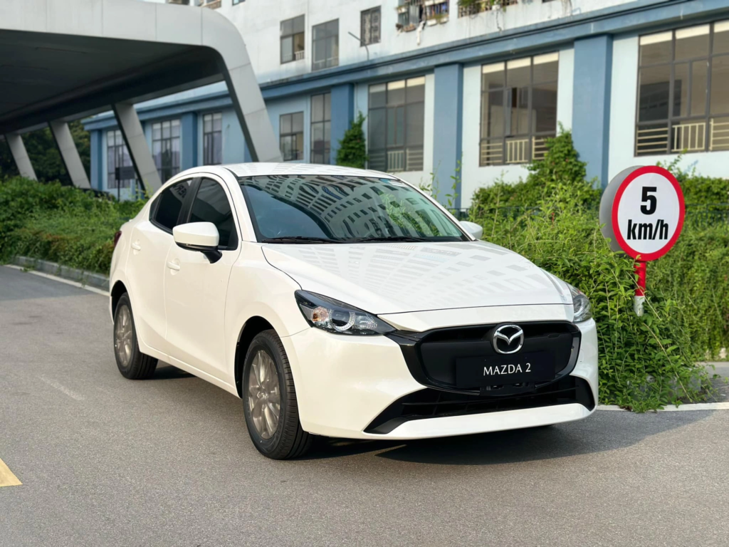 Ô tô Mazda 2