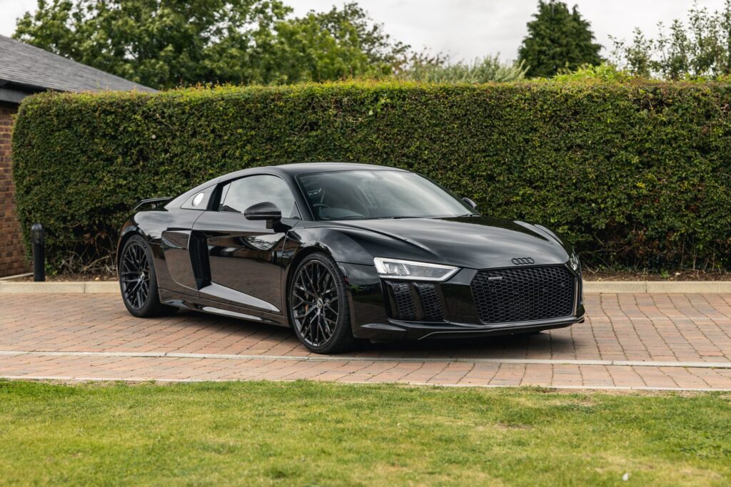 Audi R8 V10 Plus