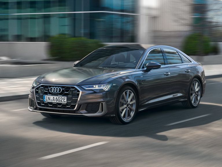 Thiết kế đầy phong cách Audi A6