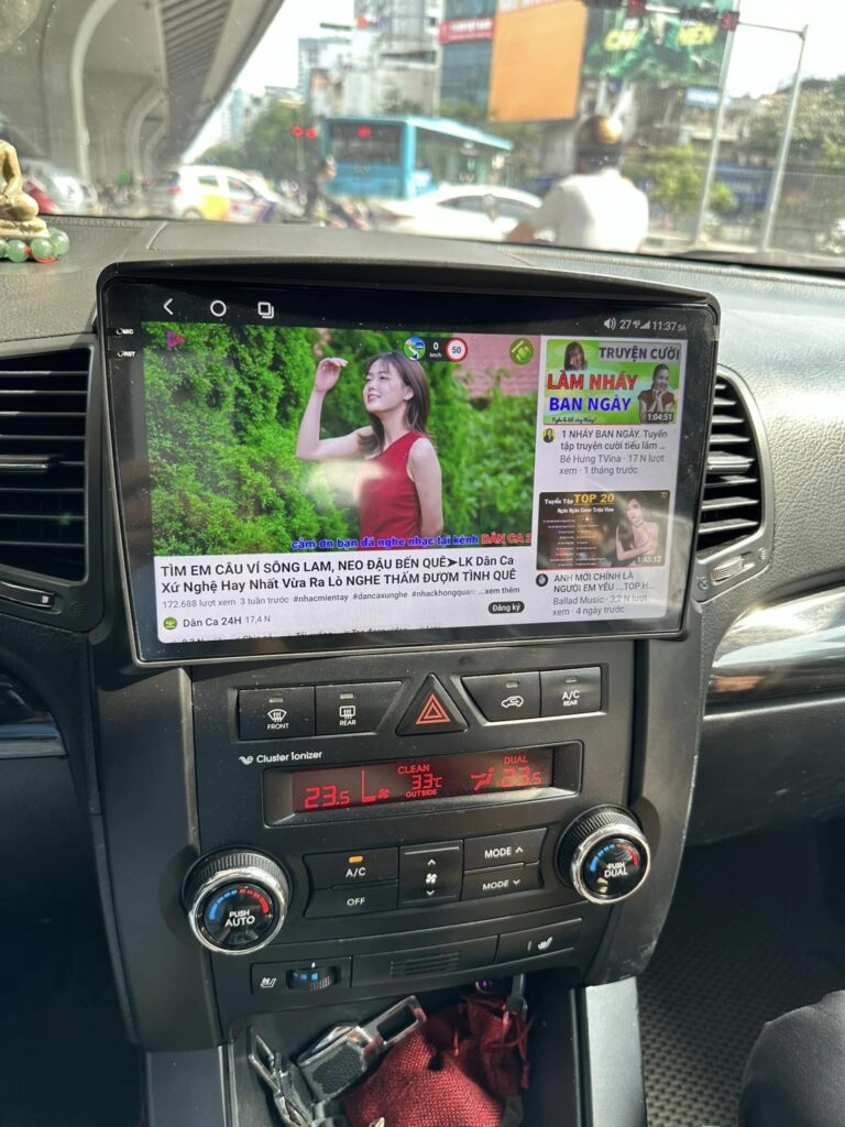 màn hình android trên xe KIA Sorento