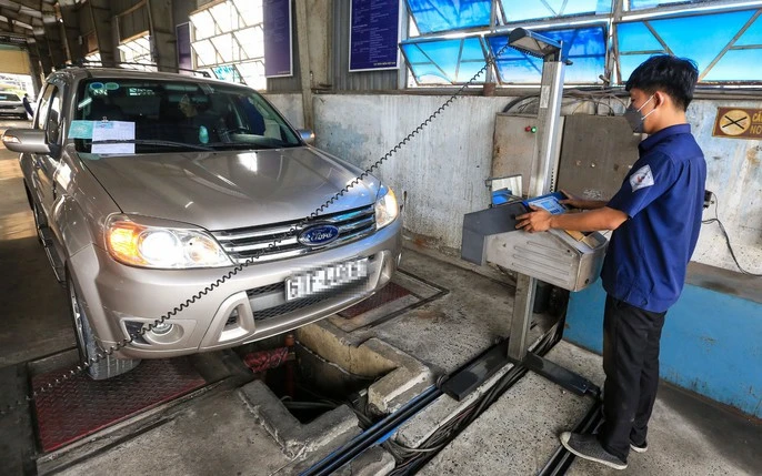 Điều kiện gia hạn đăng kiểm xe ô tô