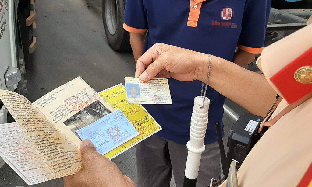 Giấy tờ xe ô tô