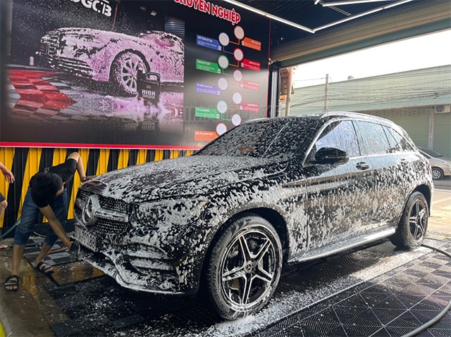 Rửa xe quận Bình Thạnh