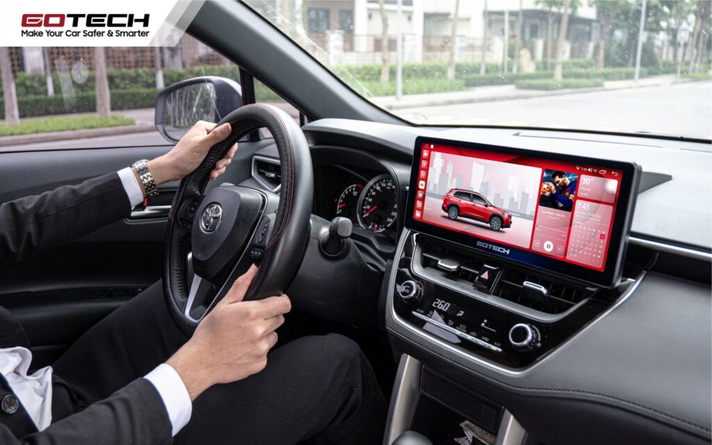 Màn hình Gotech trên xe ô tô
