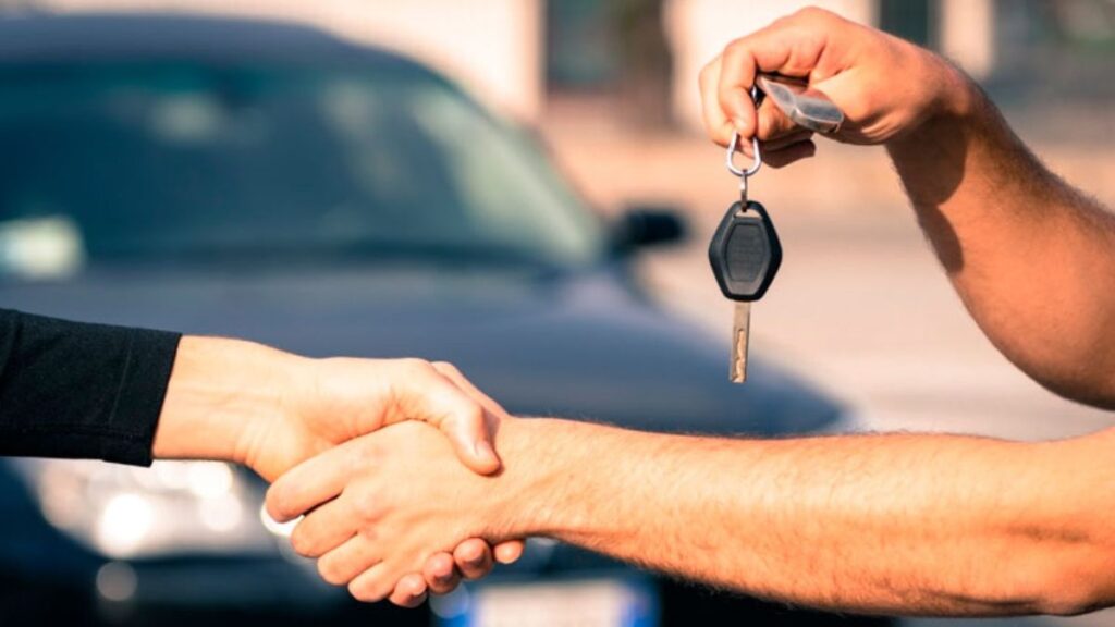 Lưu ý thủ tục khi mua bán xe ô tô cũ