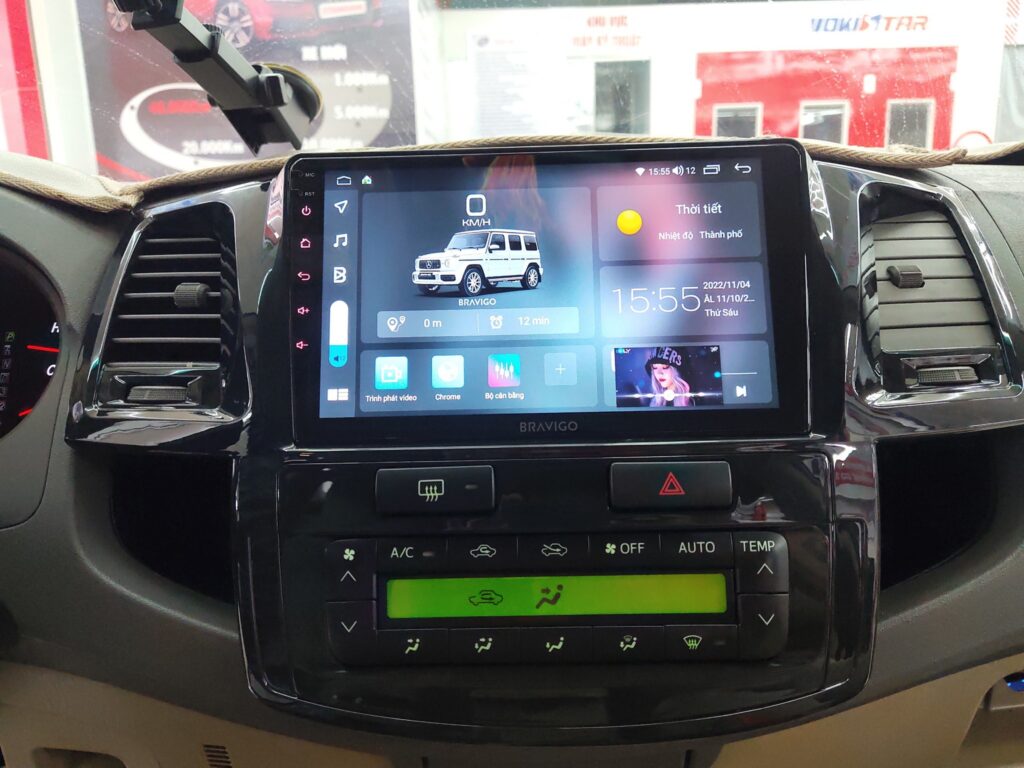 trợ lý ảo cho phép ra lệnh trên màn hình