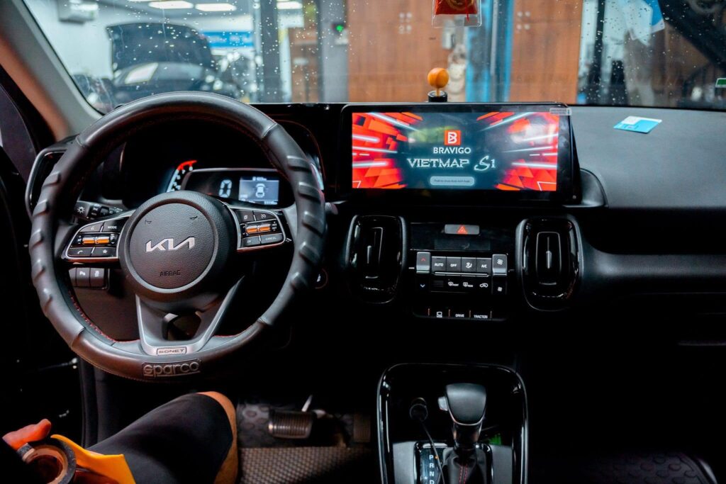 Màn Hình Android KIA Sonet Chính Hãng