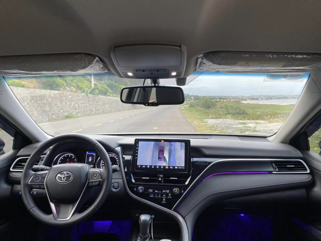 màn hình android cho xe Camry